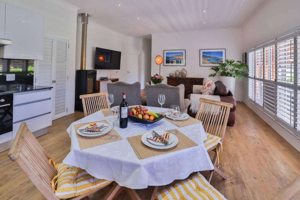 קייפטאון Garten Wohnung Mit Pool, 2 Schlafzimmer מראה חיצוני תמונה